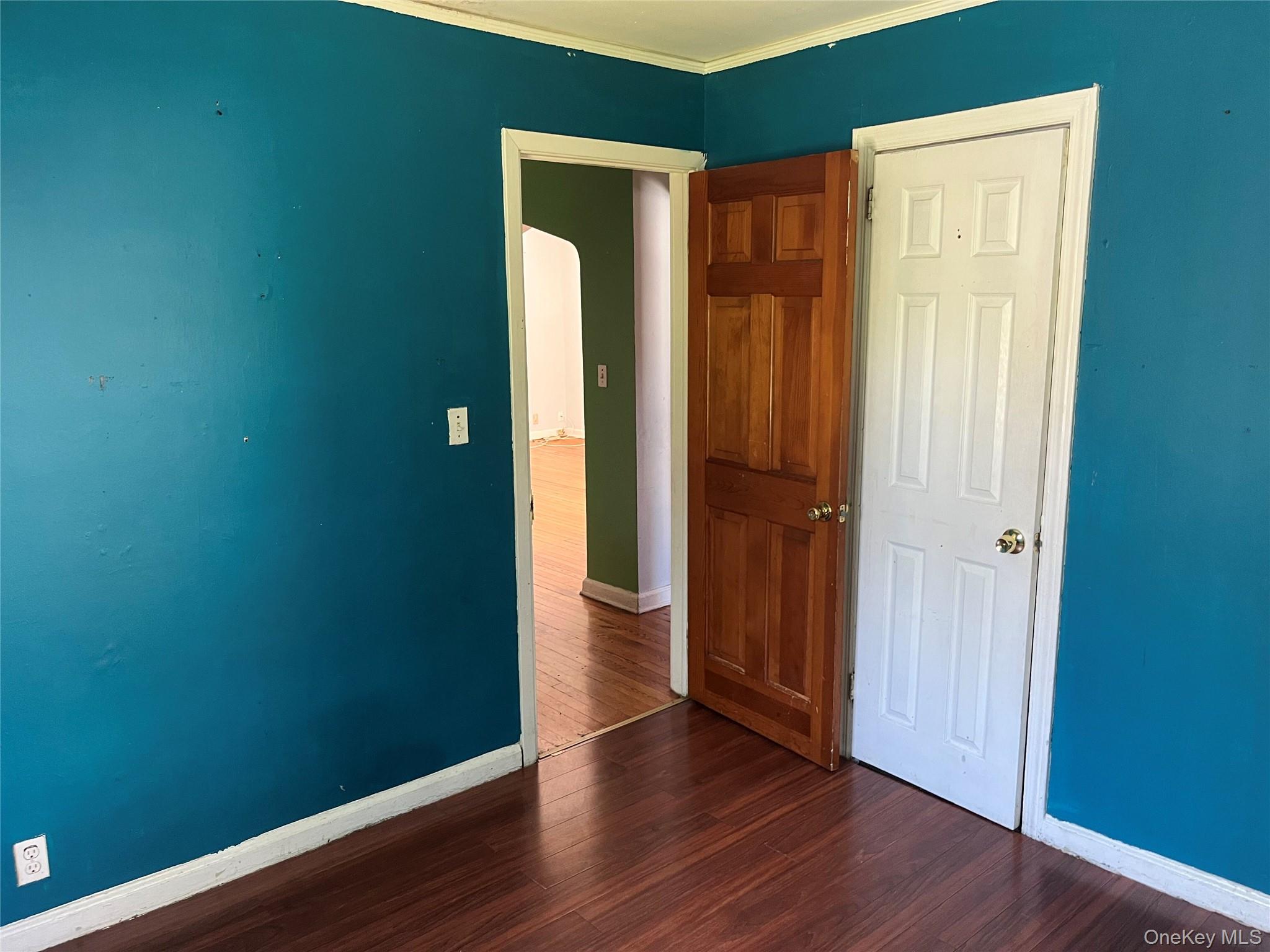 32 7th Avenue S – For Sale photo 17
