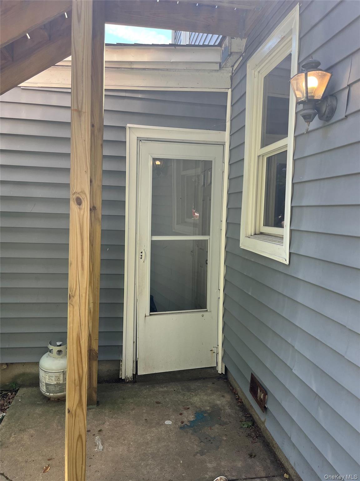 32 7th Avenue S – For Sale photo 37