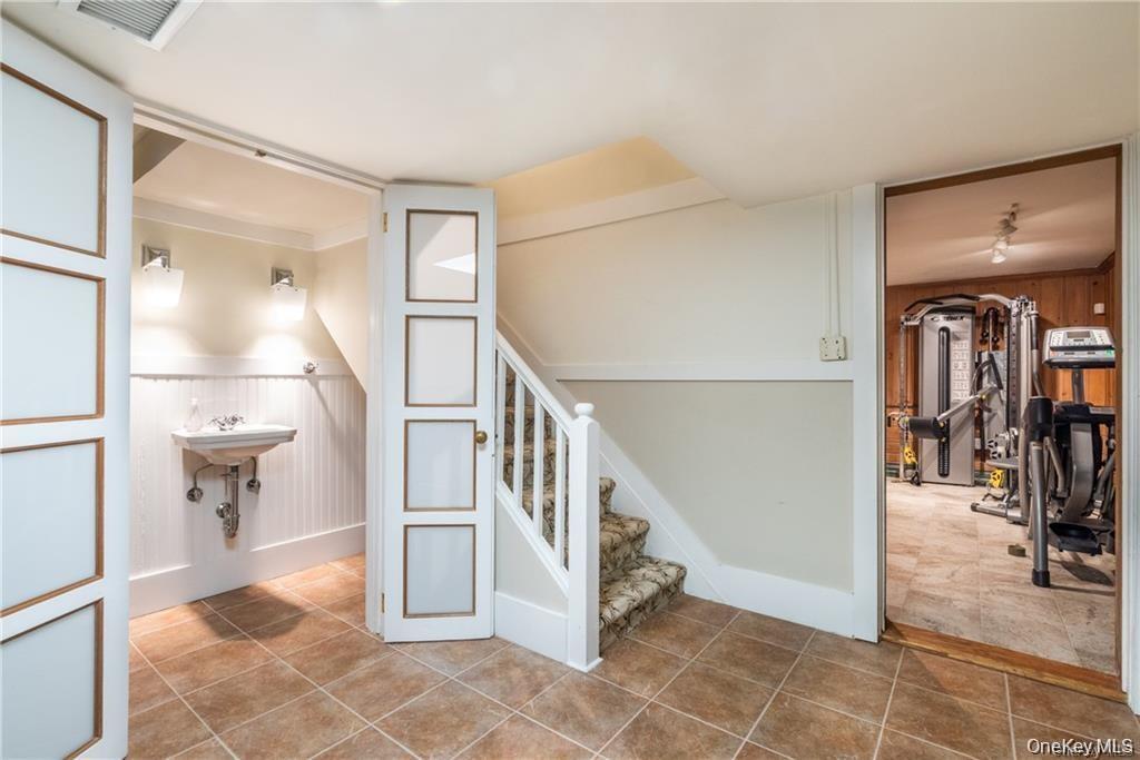 25 Jerome Avenue – For Rent photo 19