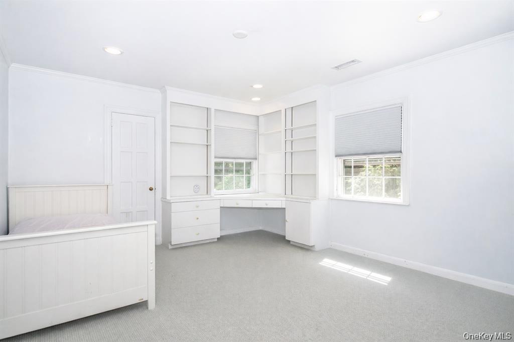 25 Jerome Avenue – For Rent photo 12
