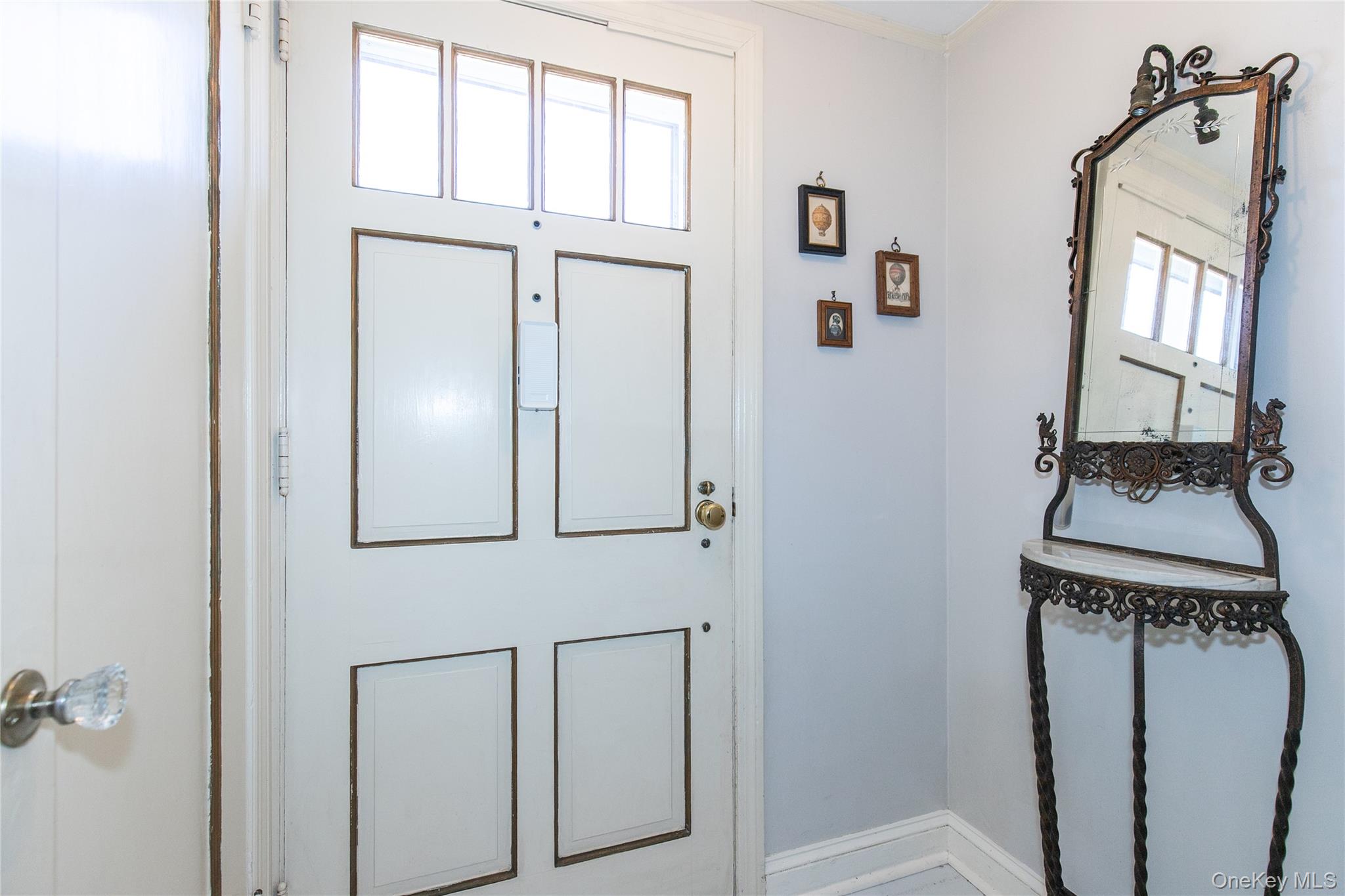 8 Plymouth Road – For Sale photo 3