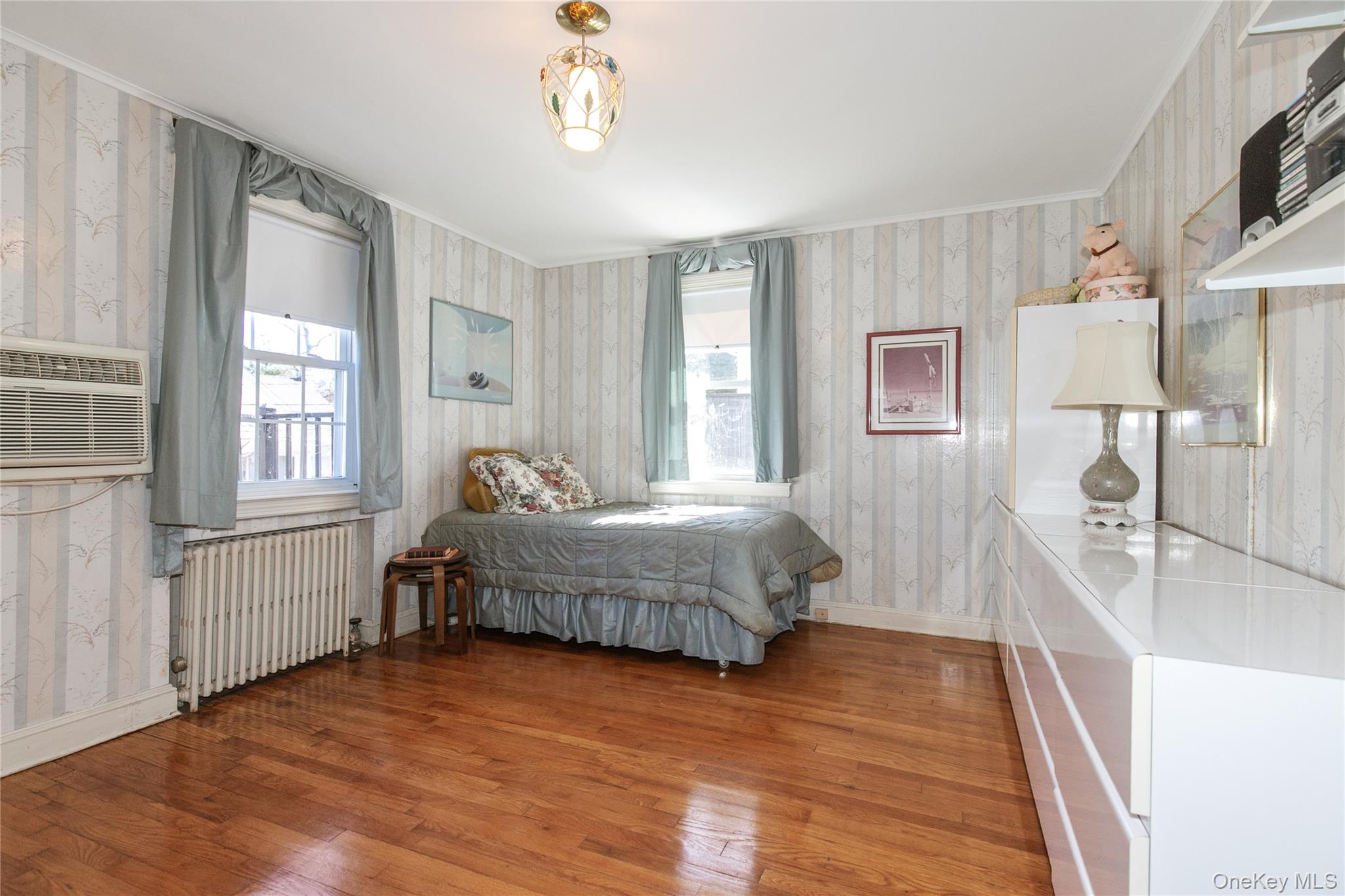 8 Plymouth Road – For Sale photo 15