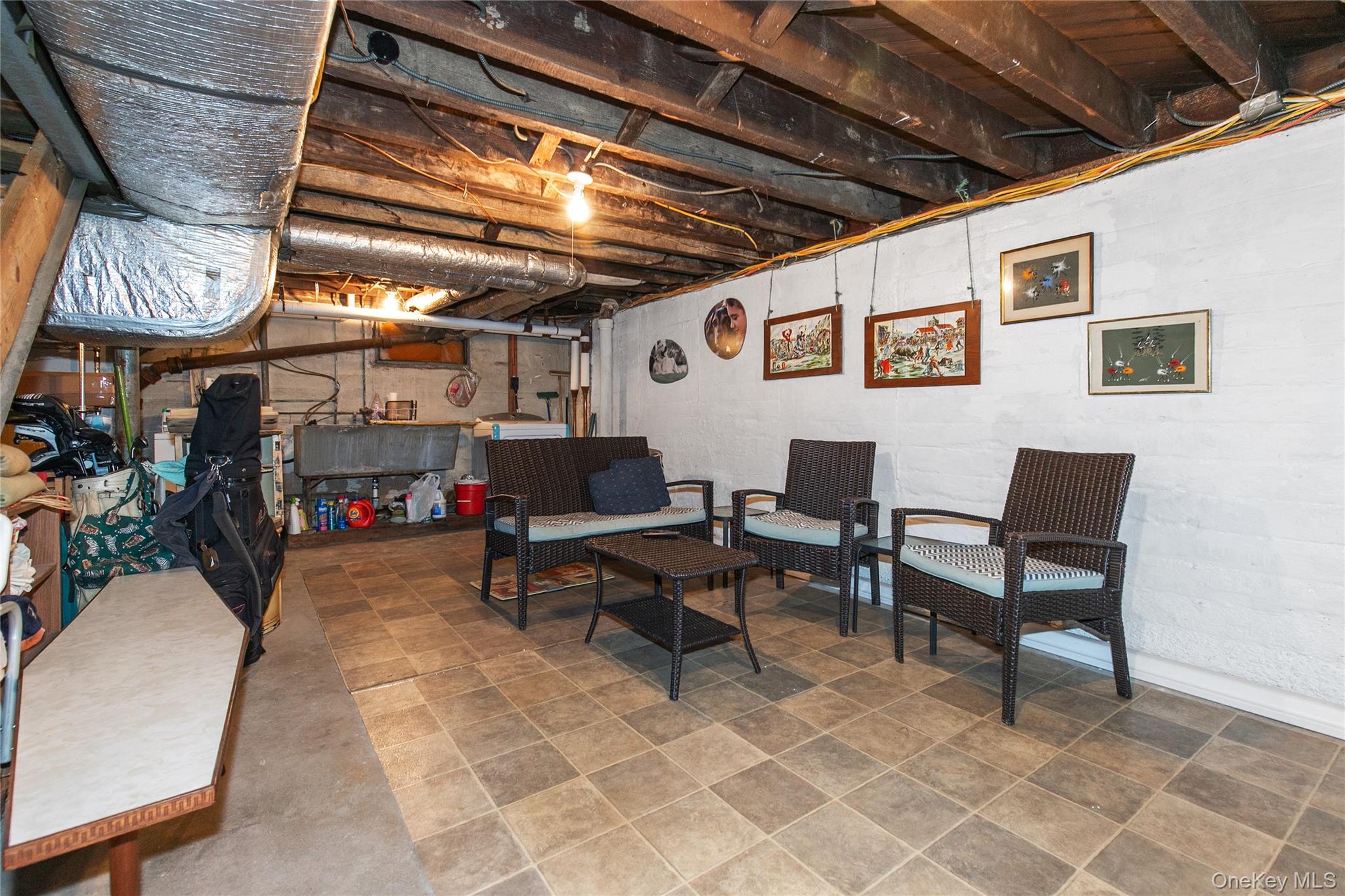 8 Plymouth Road – For Sale photo 22