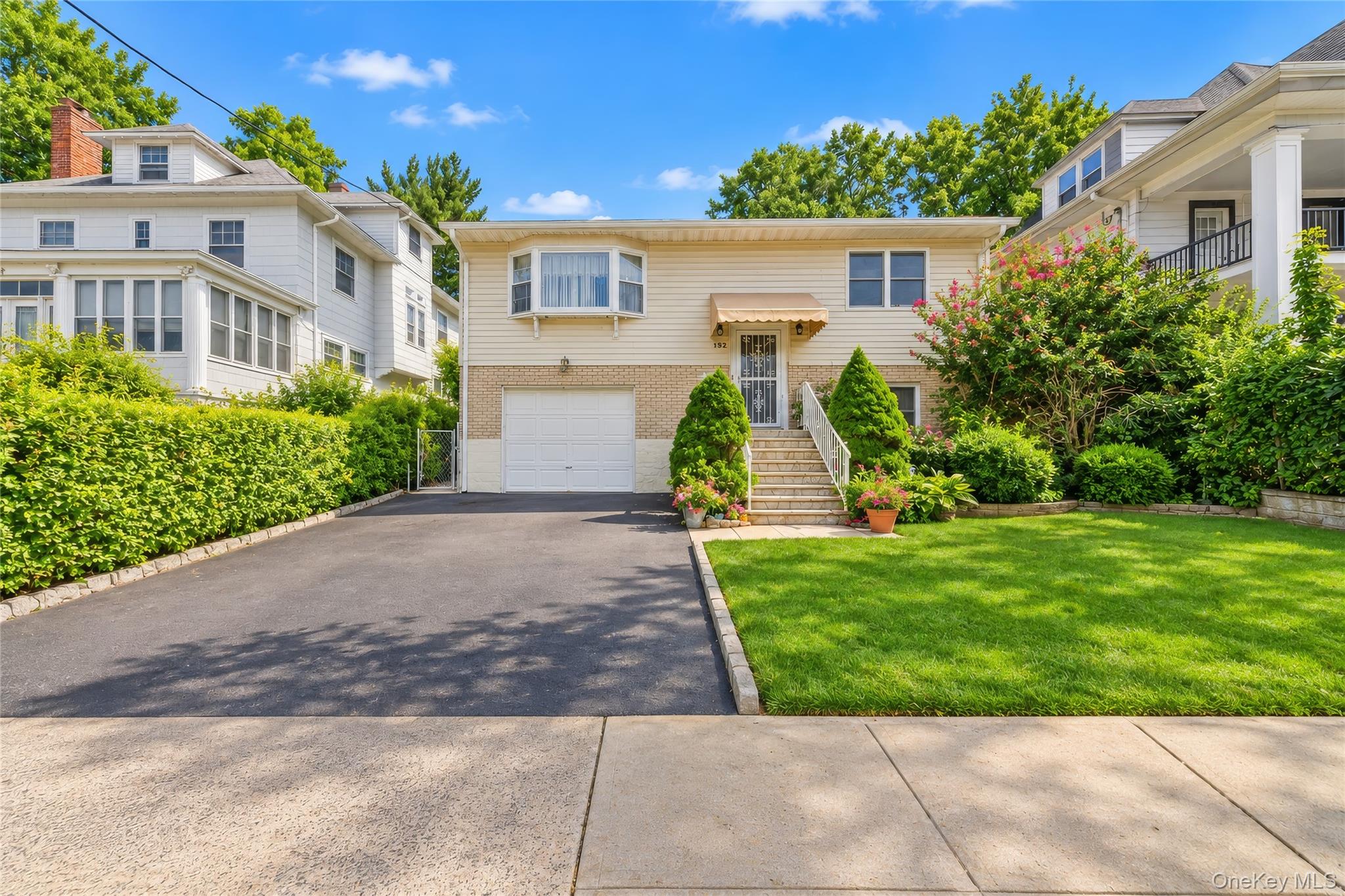 152 Van Cortlandt Pk Avenue – For Sale