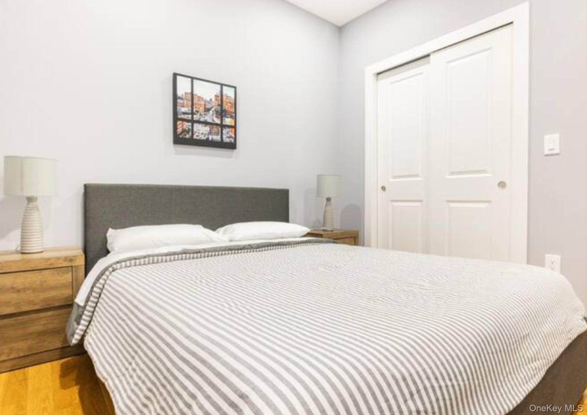 107 Utica – For Sale photo 5