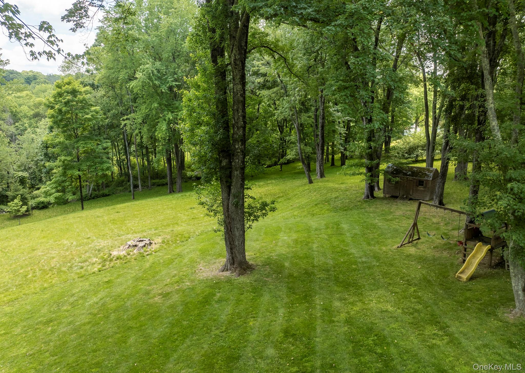 12 Hilltop Road – For Sale photo 40