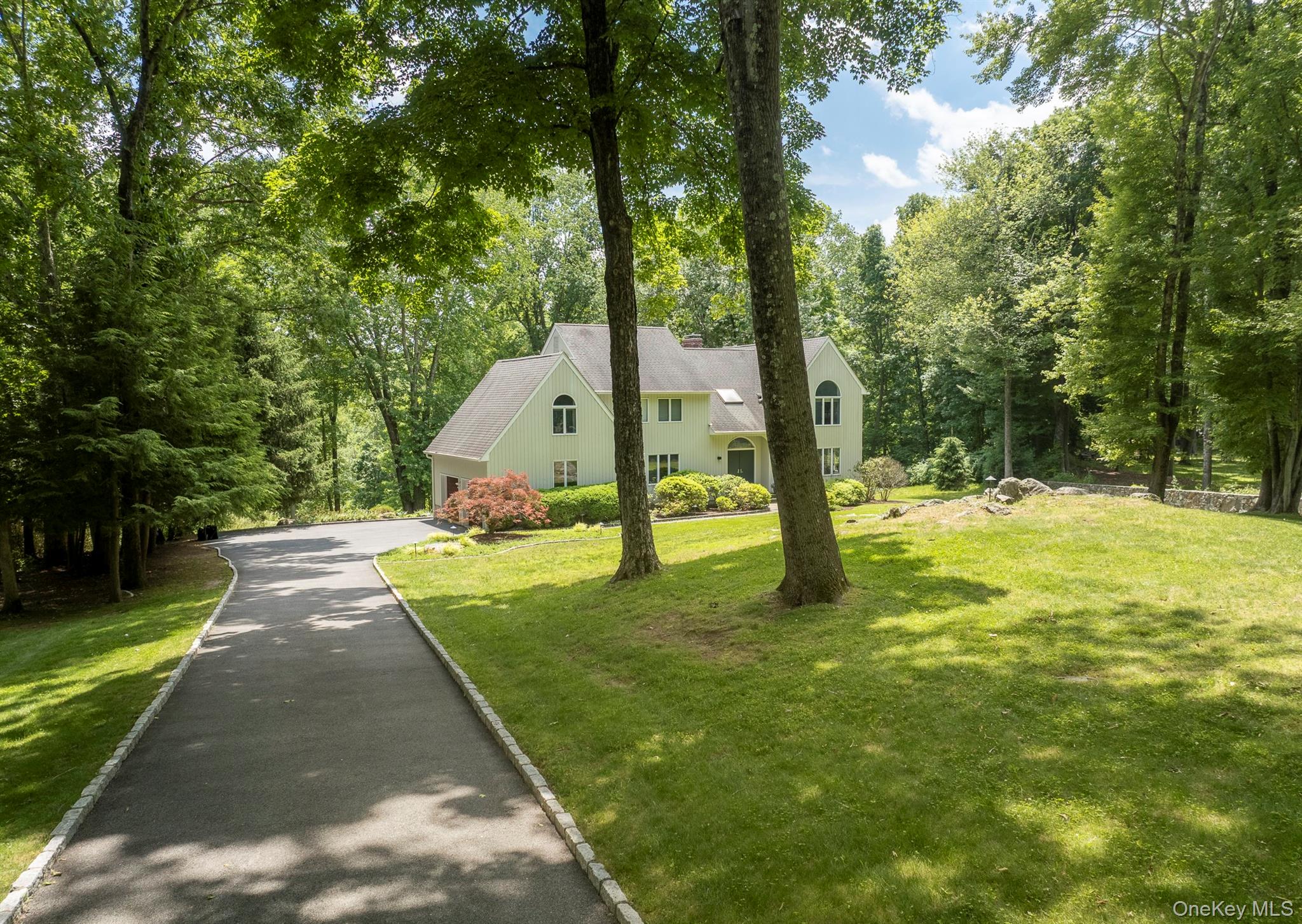 12 Hilltop Road – For Sale