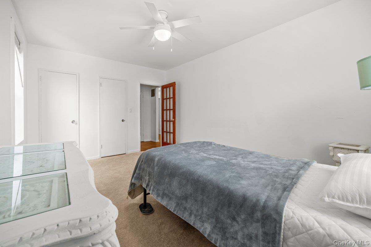 517 Riverdale Avenue, Unit 4D photo 15