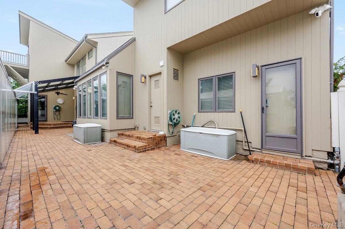 40 Cayuga Avenue – For Rent photo 33
