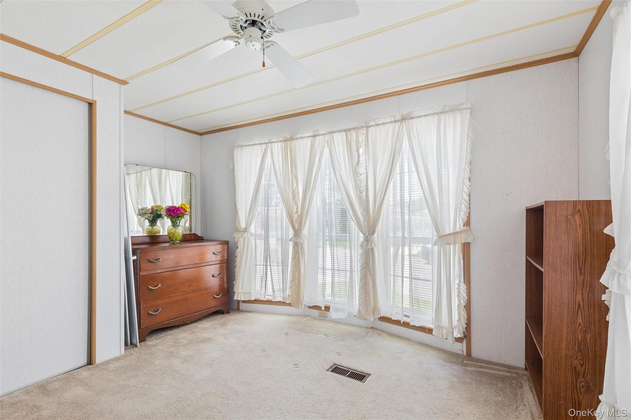 1661 Old Country Road, Unit 254 photo 10