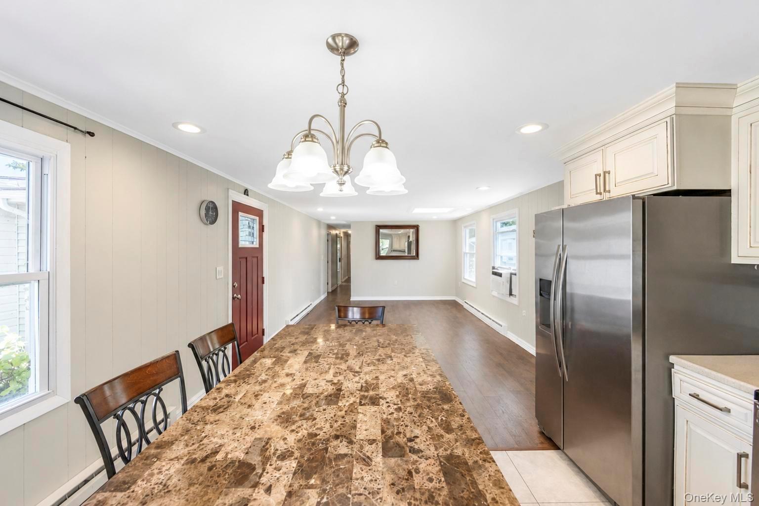 28 Greenwood Boulevard – For Sale photo 11