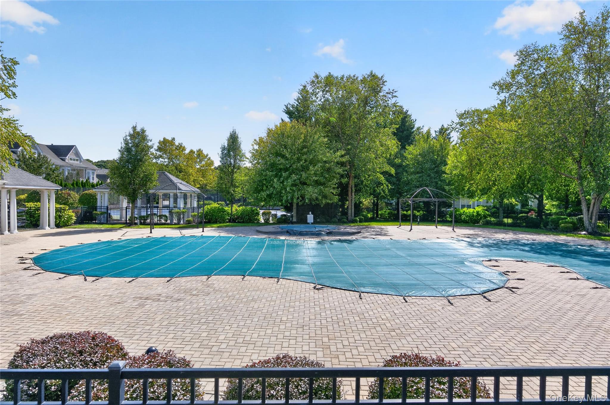 35 Symphony Drive – For Sale photo 24