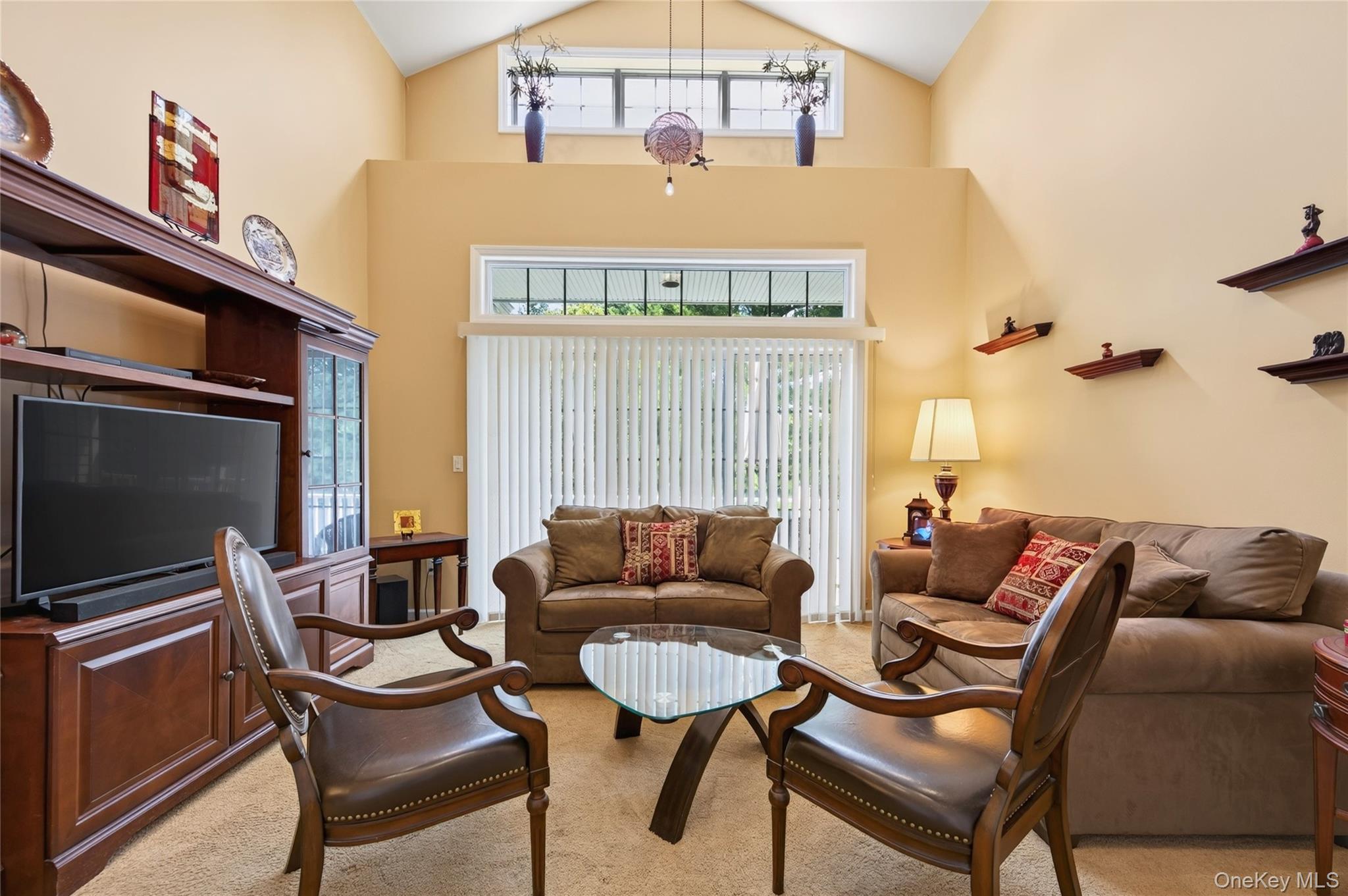 35 Symphony Drive – For Sale photo 6
