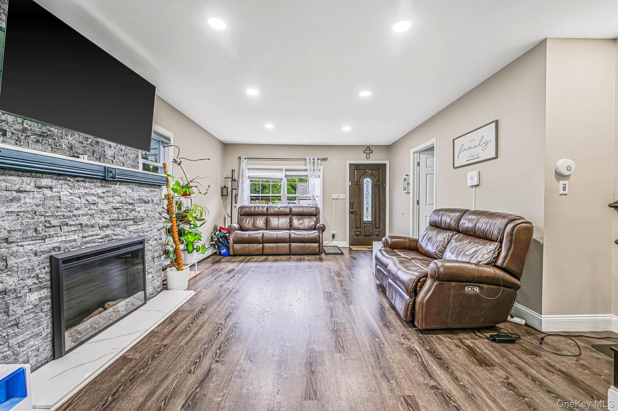1325 Ackerson Boulevard – For Sale photo 2