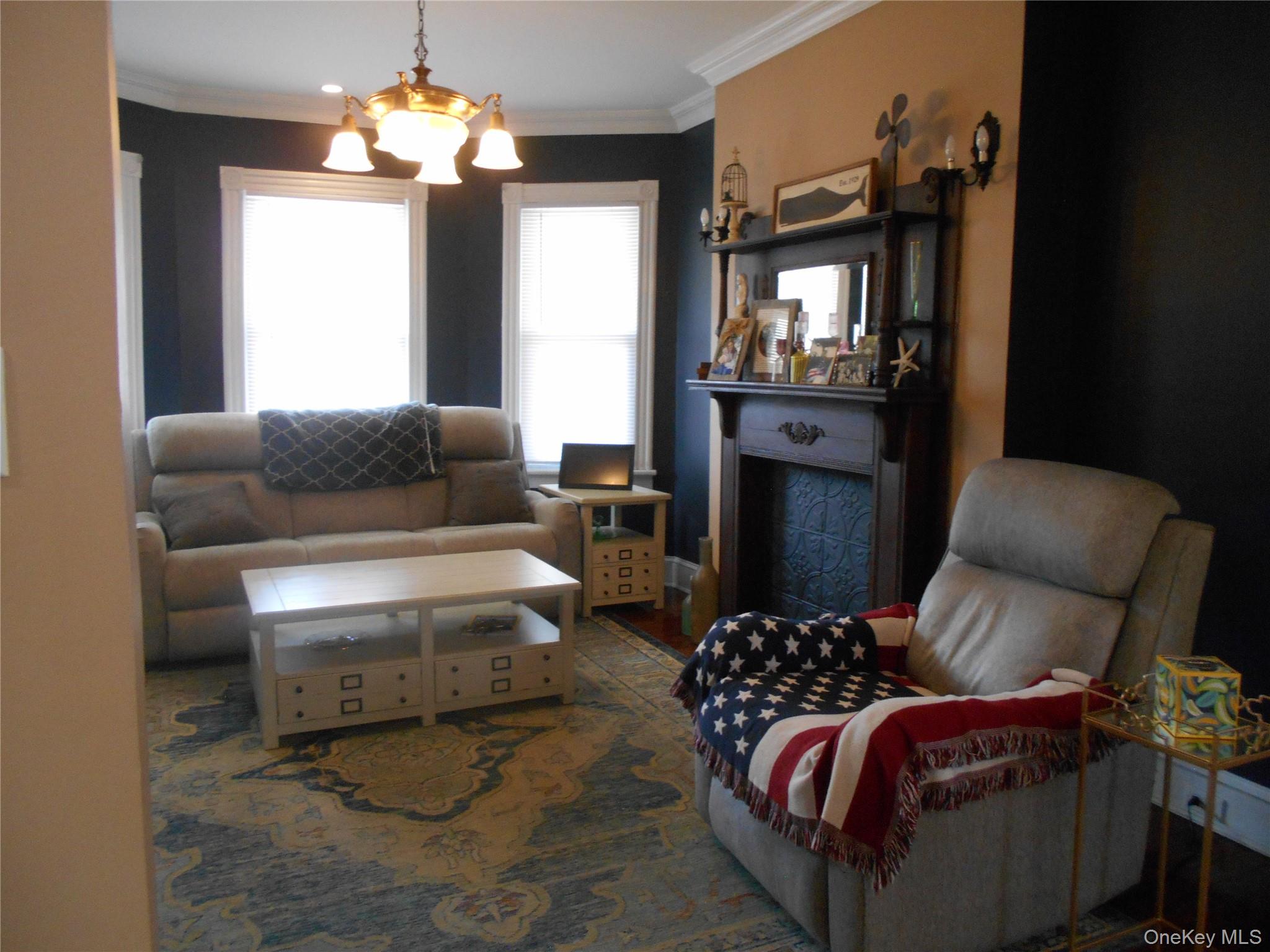 28 Centre Avenue – For Sale photo 5
