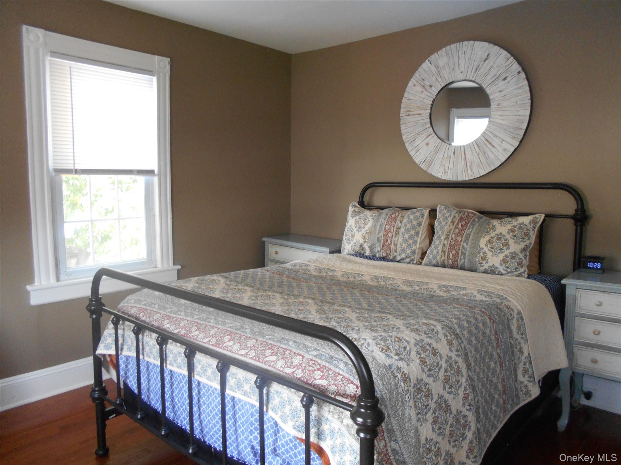 28 Centre Avenue – For Sale photo 12