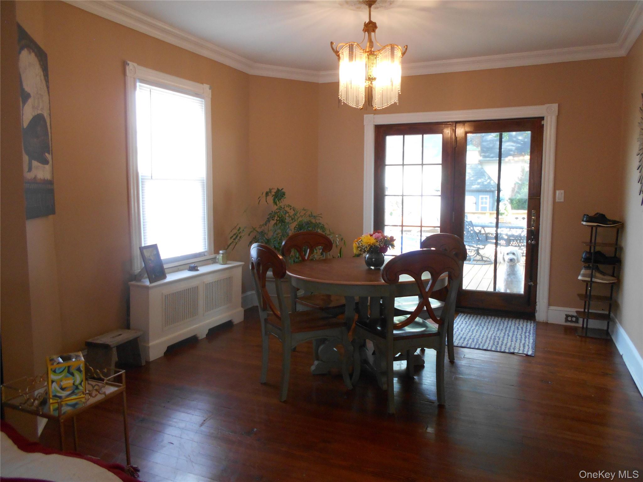 28 Centre Avenue – For Sale photo 6