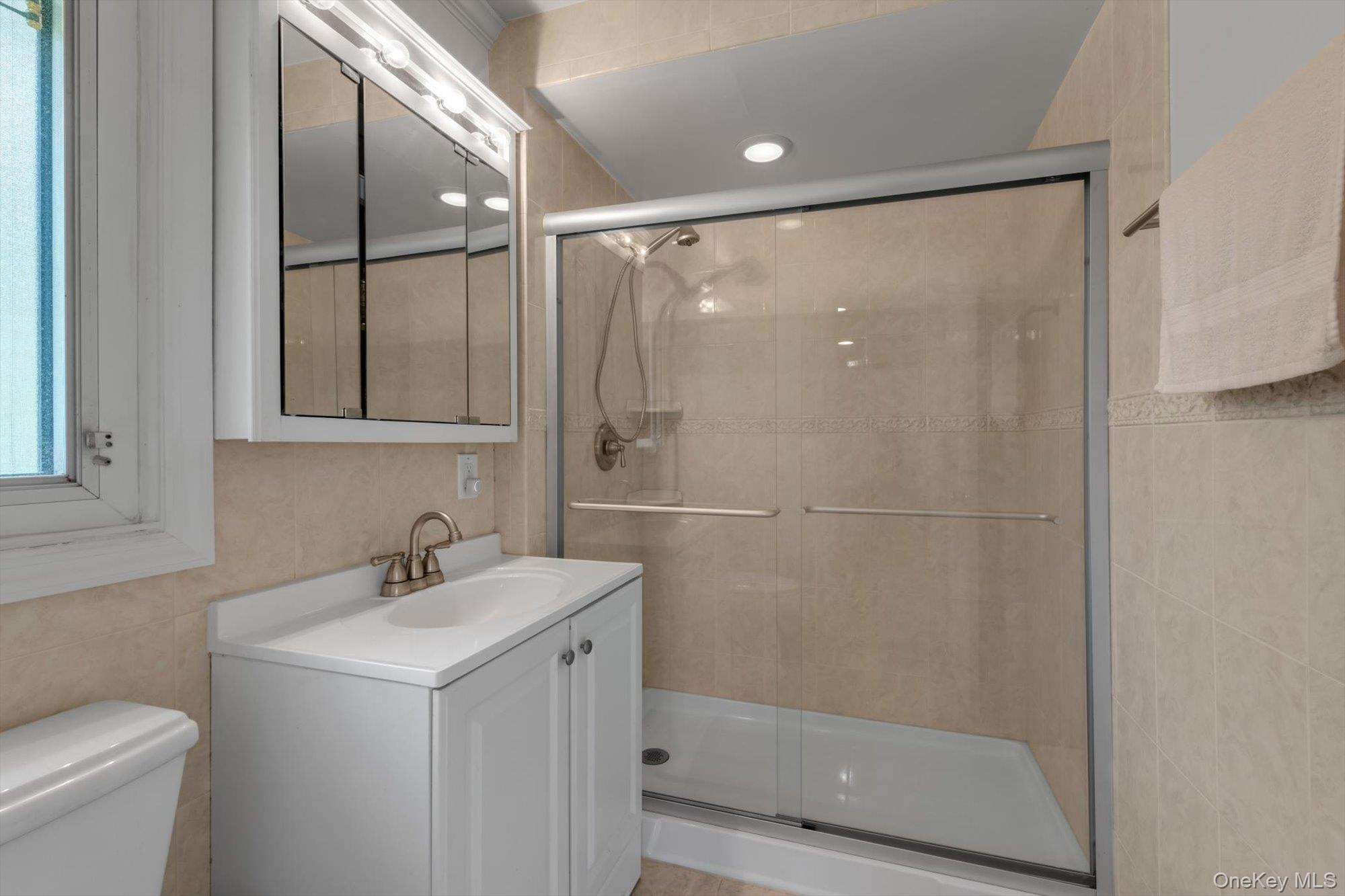 660 Franklin Boulevard – For Sale photo 17