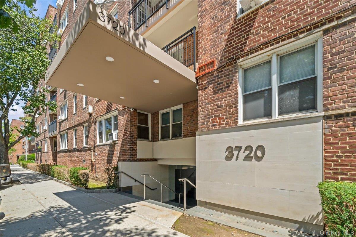 3720 Independence Avenue, Unit 5F photo 2