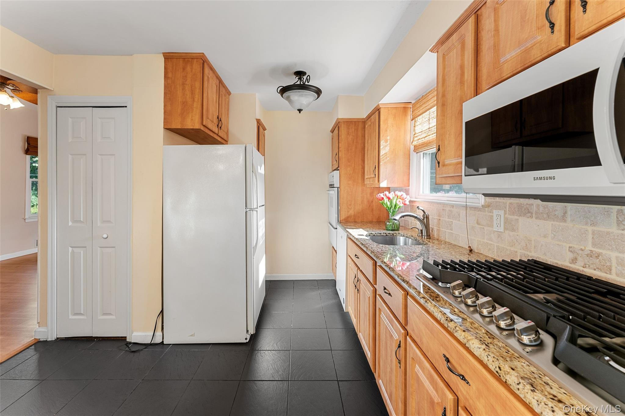 53 Stanley Avenue – For Sale photo 13