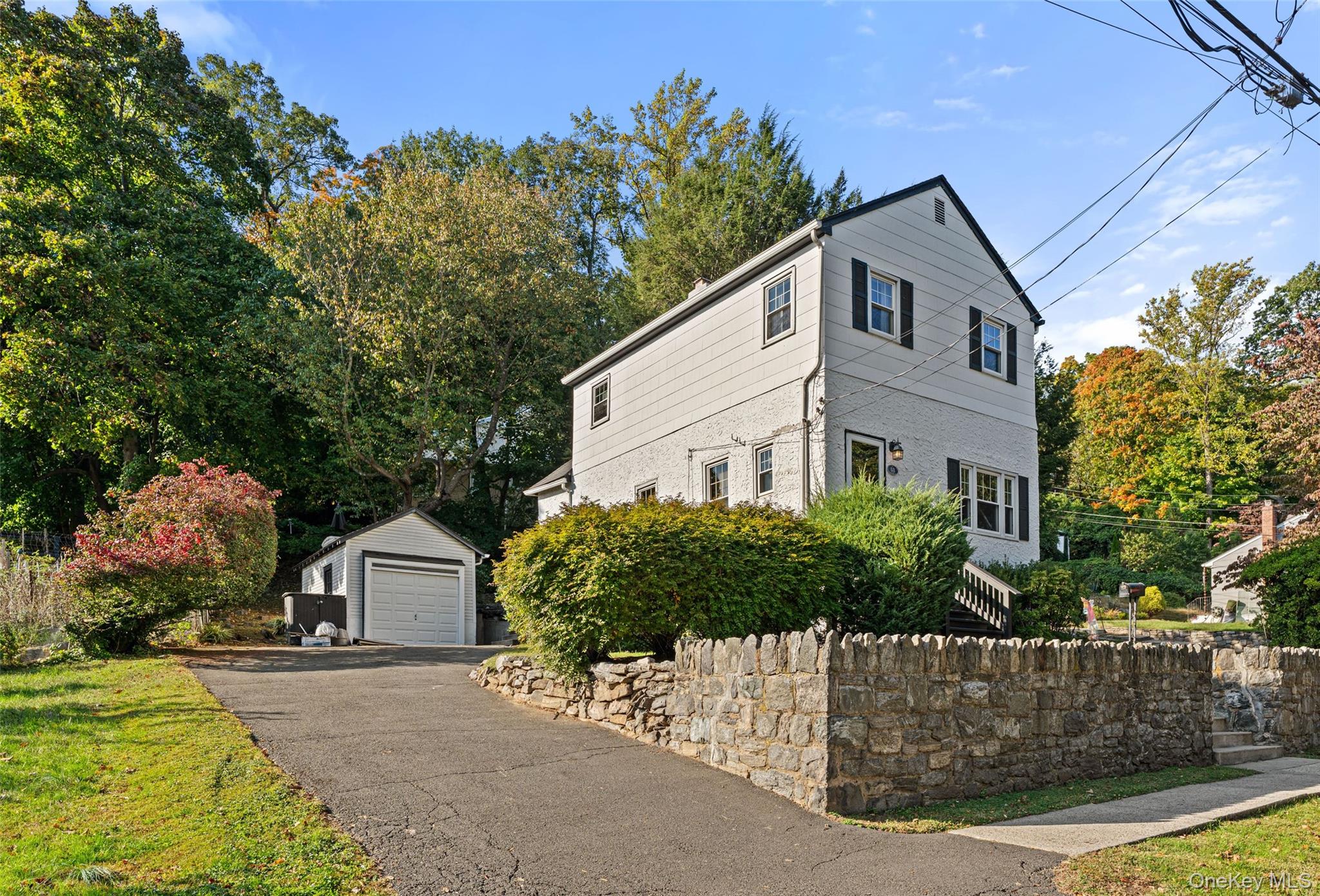 53 Stanley Avenue – For Sale photo 2