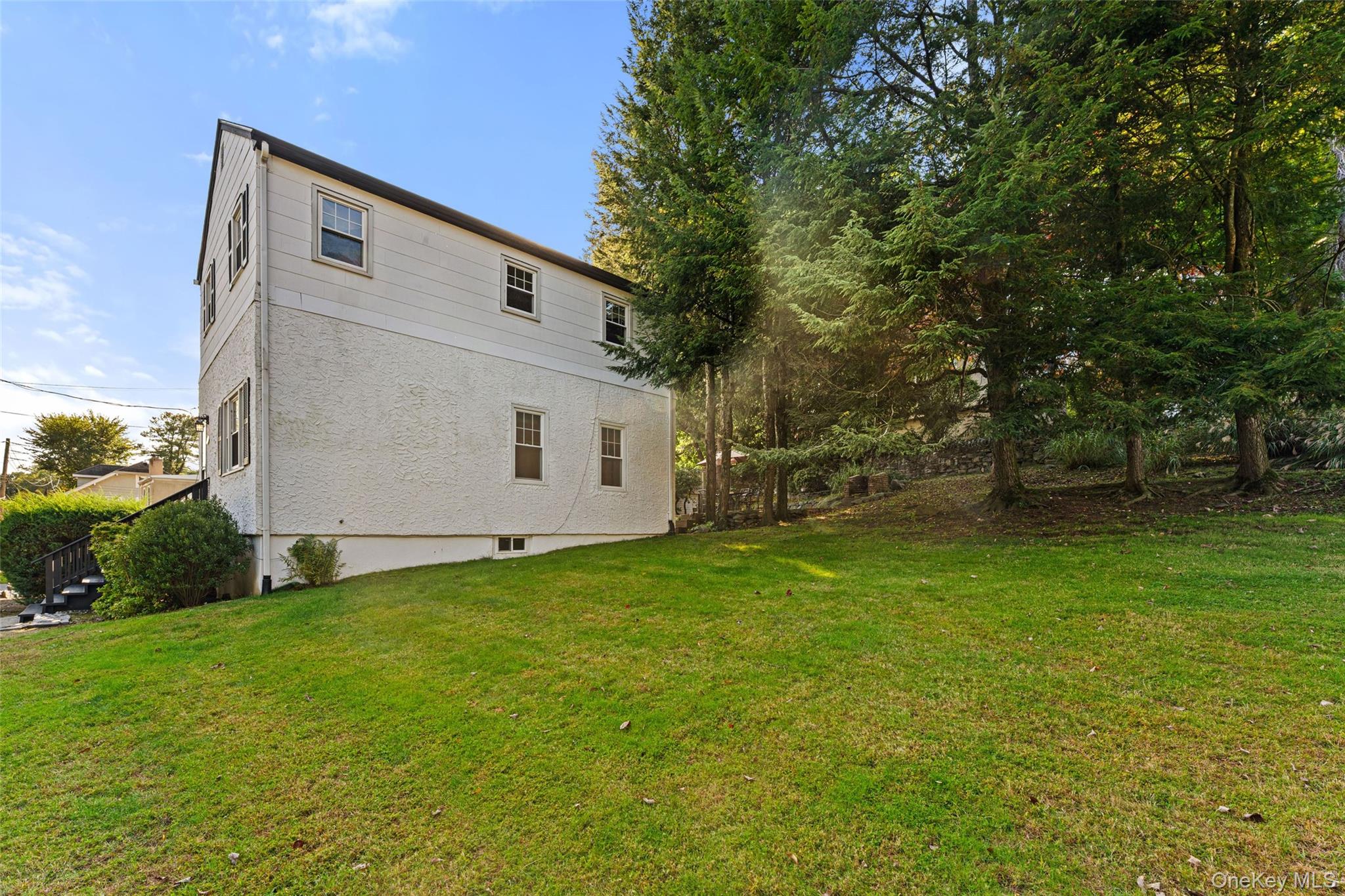 53 Stanley Avenue – For Sale photo 3