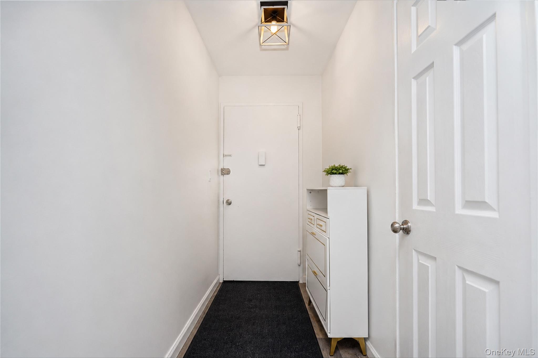 1160 Richmond Road, Unit 2F photo 5