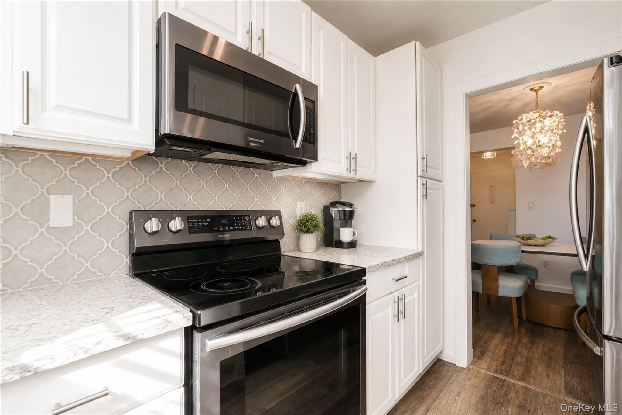 1160 Richmond Road, Unit 2F photo 20