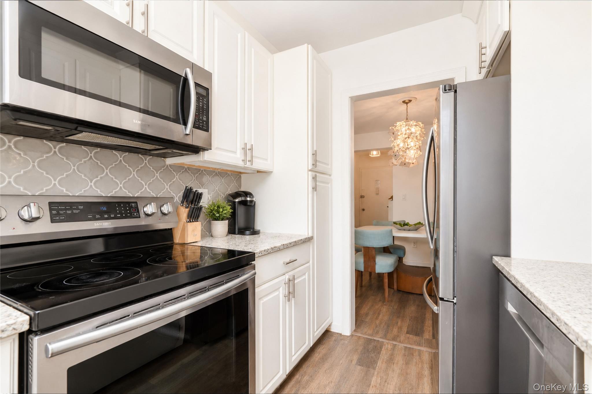 1160 Richmond Road, Unit 2F photo 21