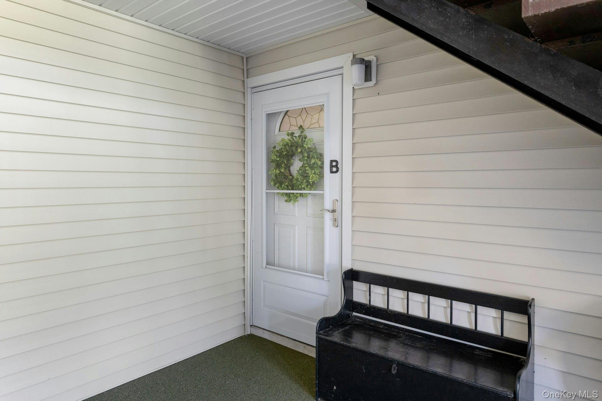 34 B Warwick Place, Unit B photo 5