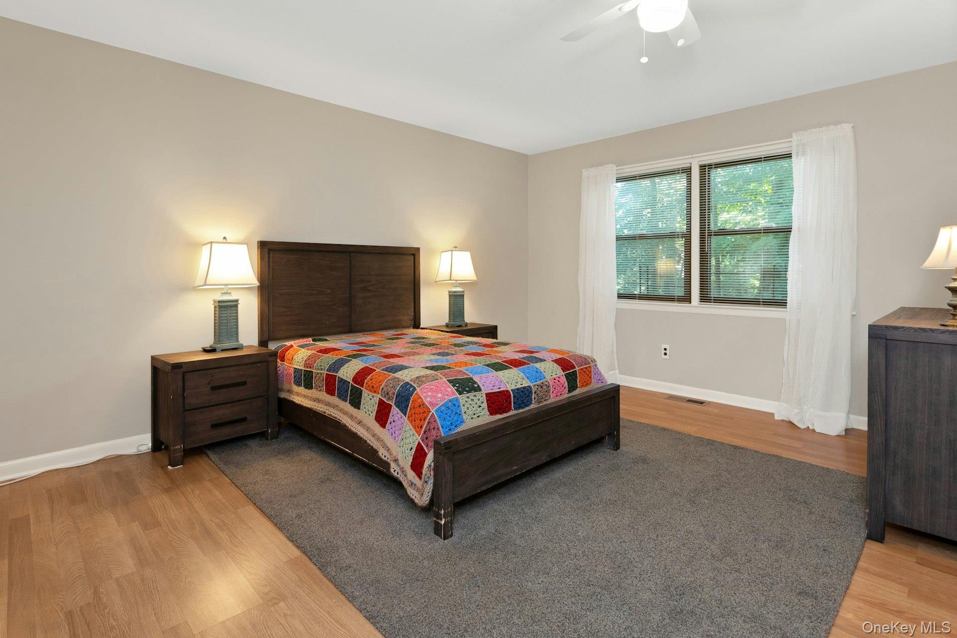34 B Warwick Place, Unit B photo 22