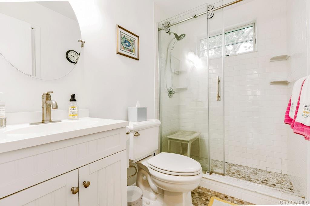 111 W Tiana Road – For Sale photo 14