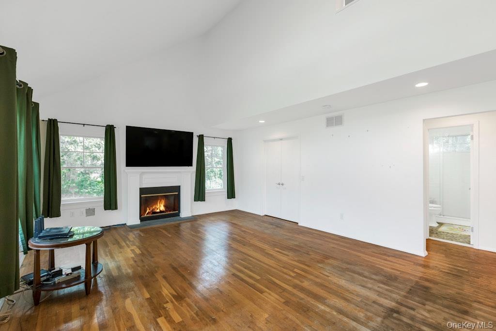 111 W Tiana Road – For Sale photo 6