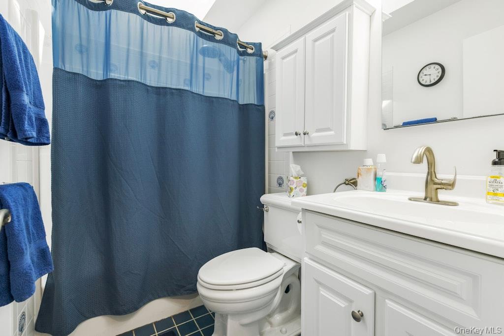 111 W Tiana Road – For Sale photo 15
