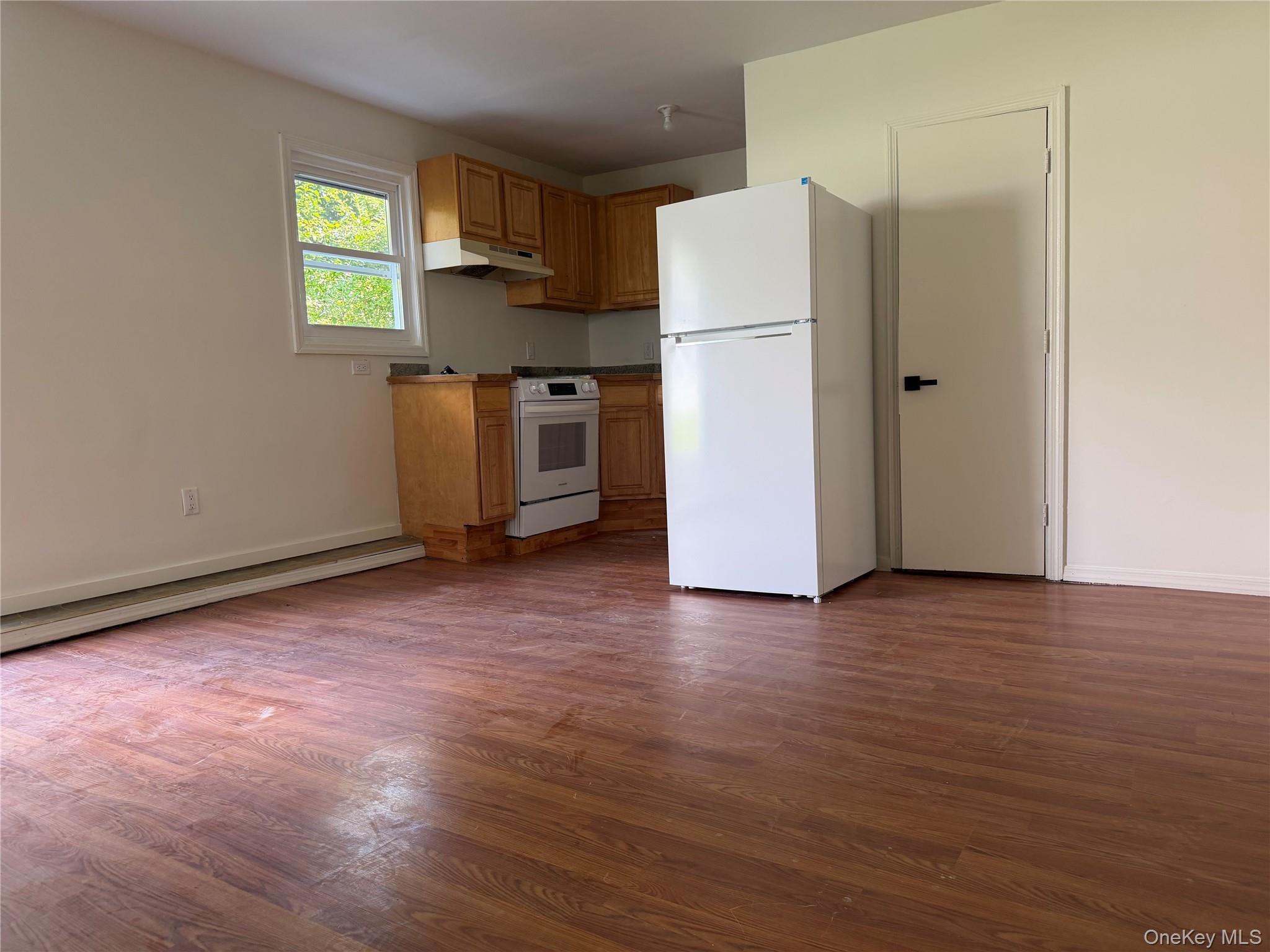 50 S Montgomery Street, Unit 5 photo 2