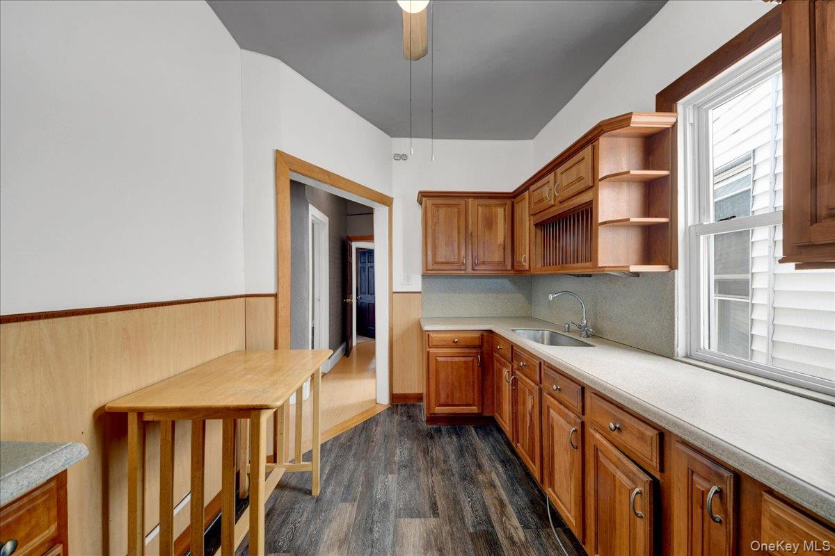 681 E 243rd Street – For Sale photo 21