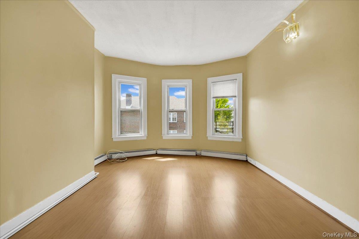 681 E 243rd Street – For Sale photo 12