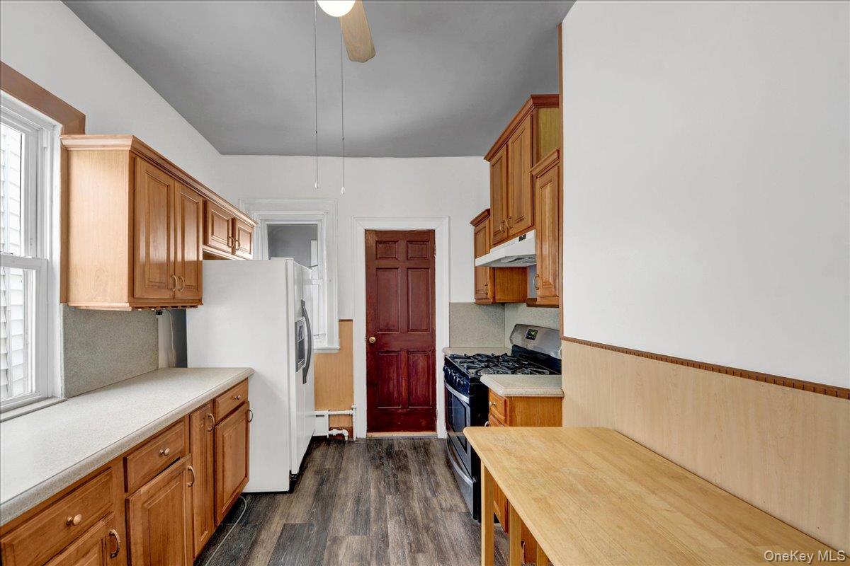 681 E 243rd Street – For Sale photo 20