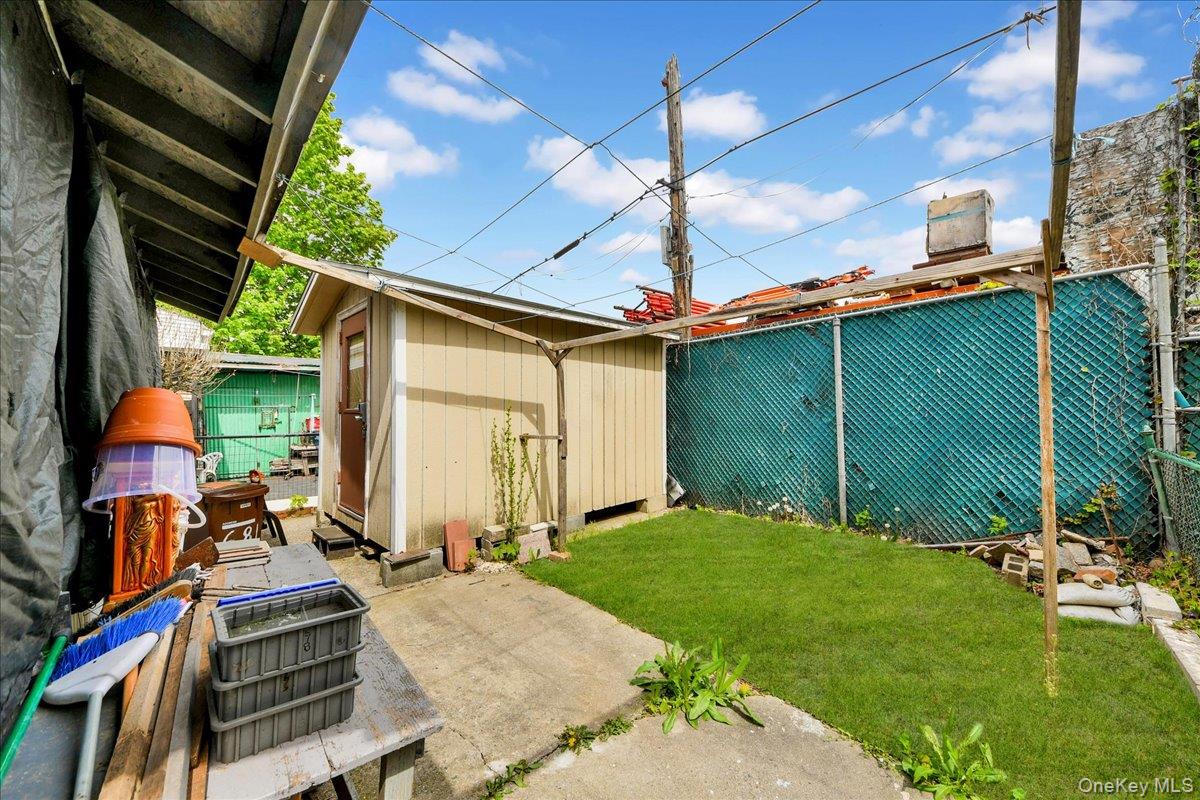681 E 243rd Street – For Sale photo 26