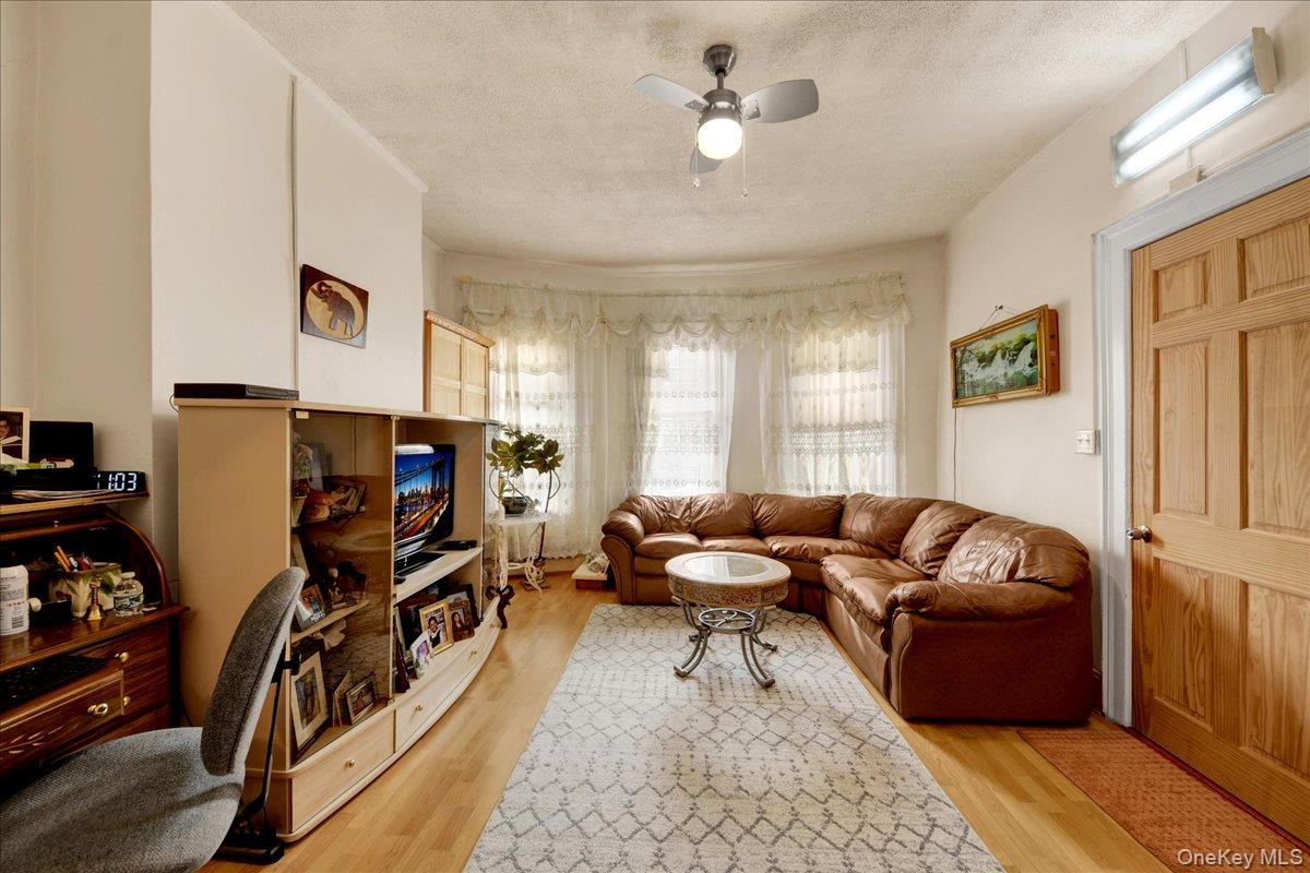 681 E 243rd Street – For Sale photo 3