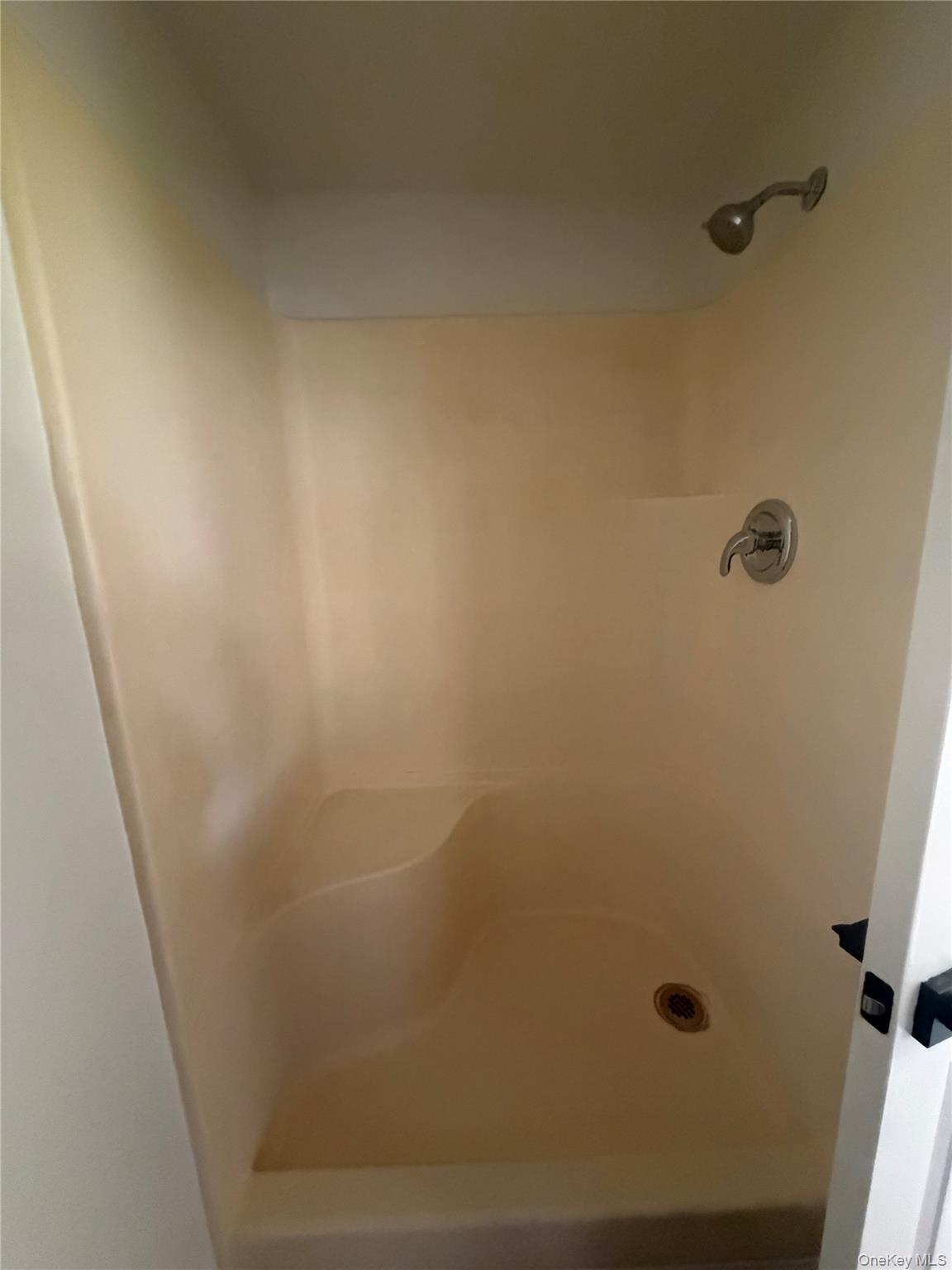 50 S Montgomery Street, Unit 6 photo 6