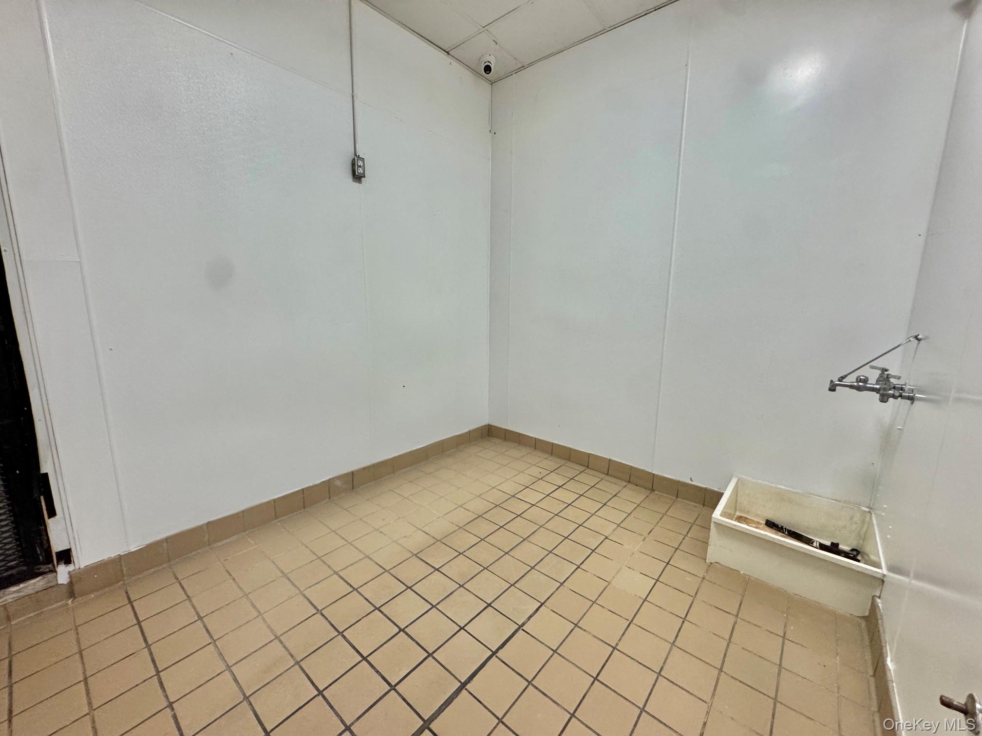 75-11 75-13 METROPOLITAN Avenue – For Sale photo 19