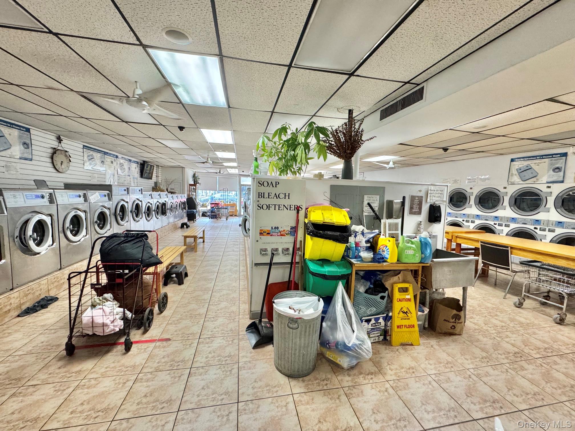 75-11 75-13 METROPOLITAN Avenue – For Sale photo 3