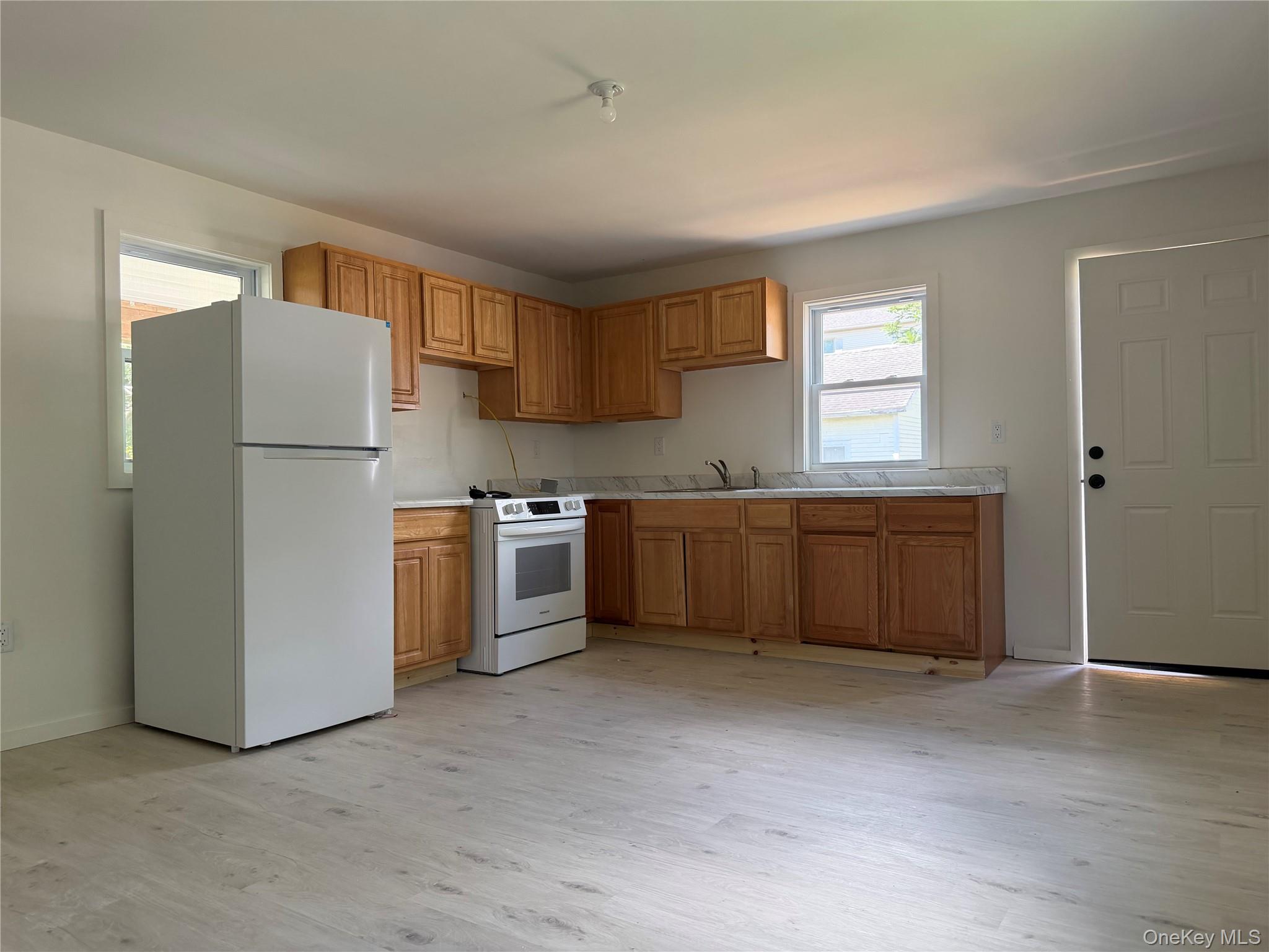 50 S Montgomery Street, Unit 7 photo 2