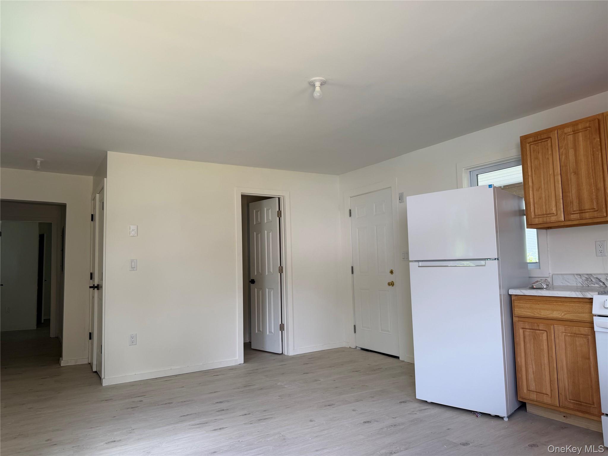 50 S Montgomery Street, Unit 7 photo 4