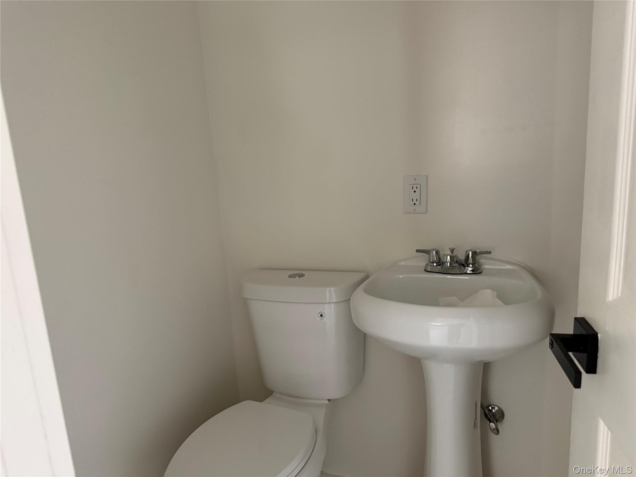 50 S Montgomery Street, Unit 7 photo 5