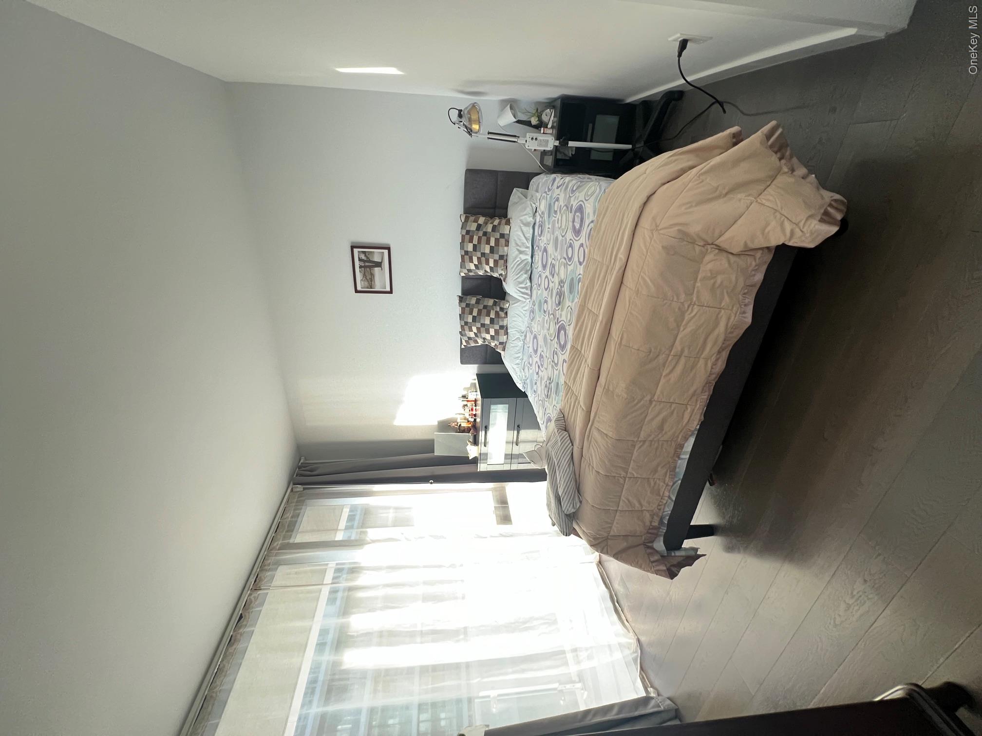 13103 40th Road, Unit 11K photo 7