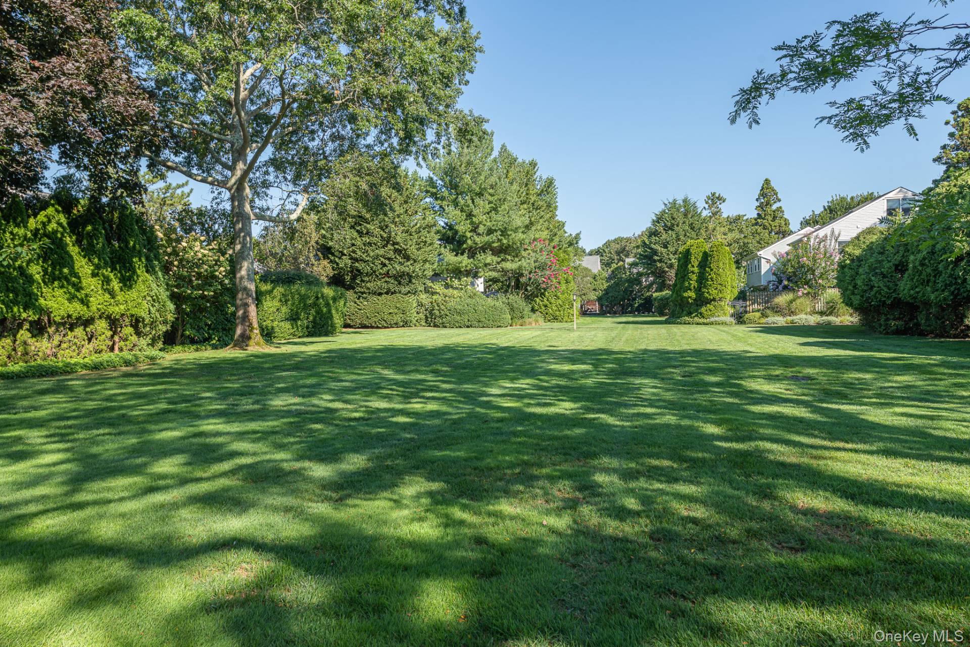 570 Hampton Road, Unit 28 photo 17