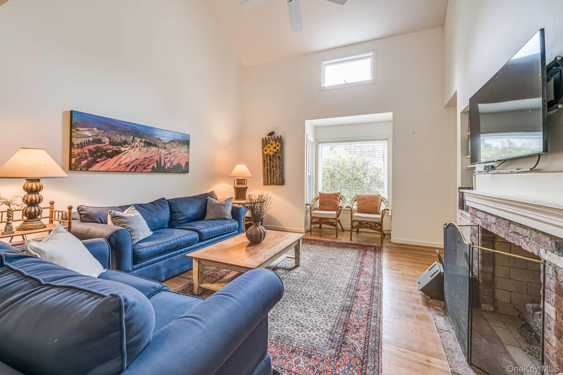 570 Hampton Road, Unit 28 photo 6
