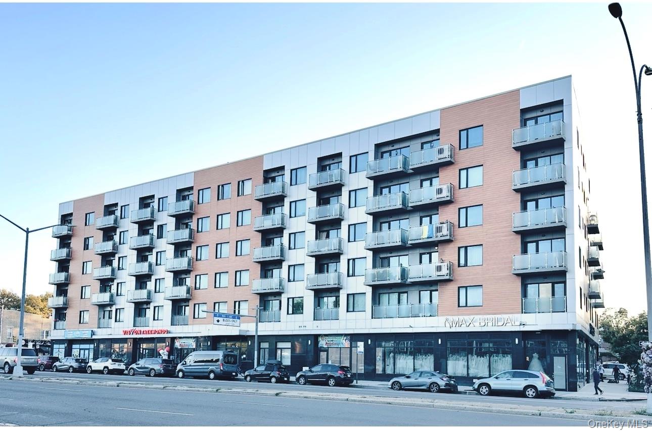 62-98 Woodhaven Boulevard, Unit 3J
